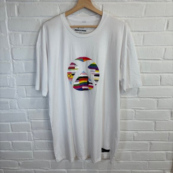 XBOX 2020 LGBTQ Pride T-Shirt Adult XL - Picture 1 of 7